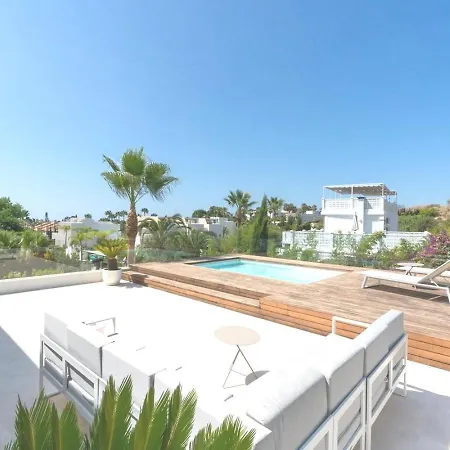 Iconic View Marbe Private Pool